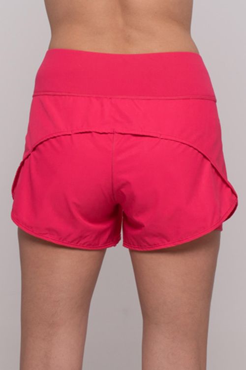 SHORTS BEACH